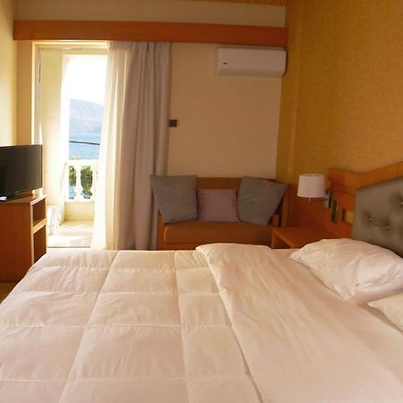 Antikyra Beach Hotel Zimmer foto